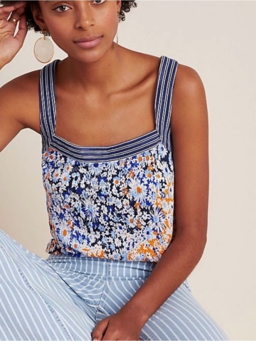 Anthropologie Maeve Caryn Square Neck Top

Excellent Condition